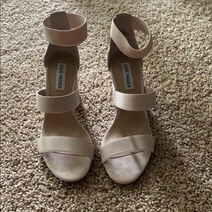 Light Pink/Tan Steve Madden Heels